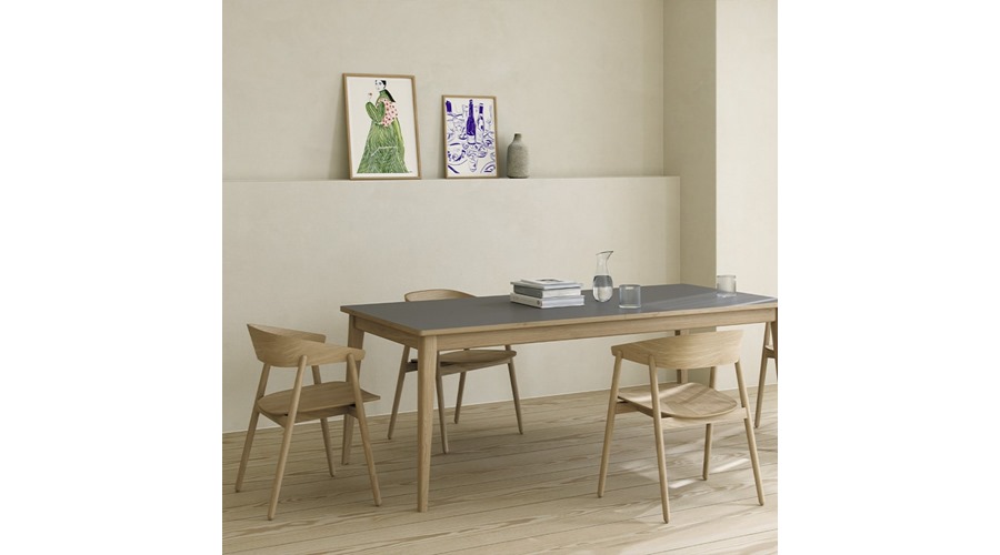 T3-table-200x95-cm_tabletop-Grigio-Londra-Fenix-Laminate_oak-whiteoil-AC2-chair-in-oak-white-matt-lacquer-